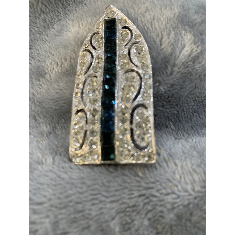 VNTG ELEGANT KENNETH JAY LANE‎ SIGNED FAUX DIAMONDS & SAPPHIRE BROOCH/FUR CLIP